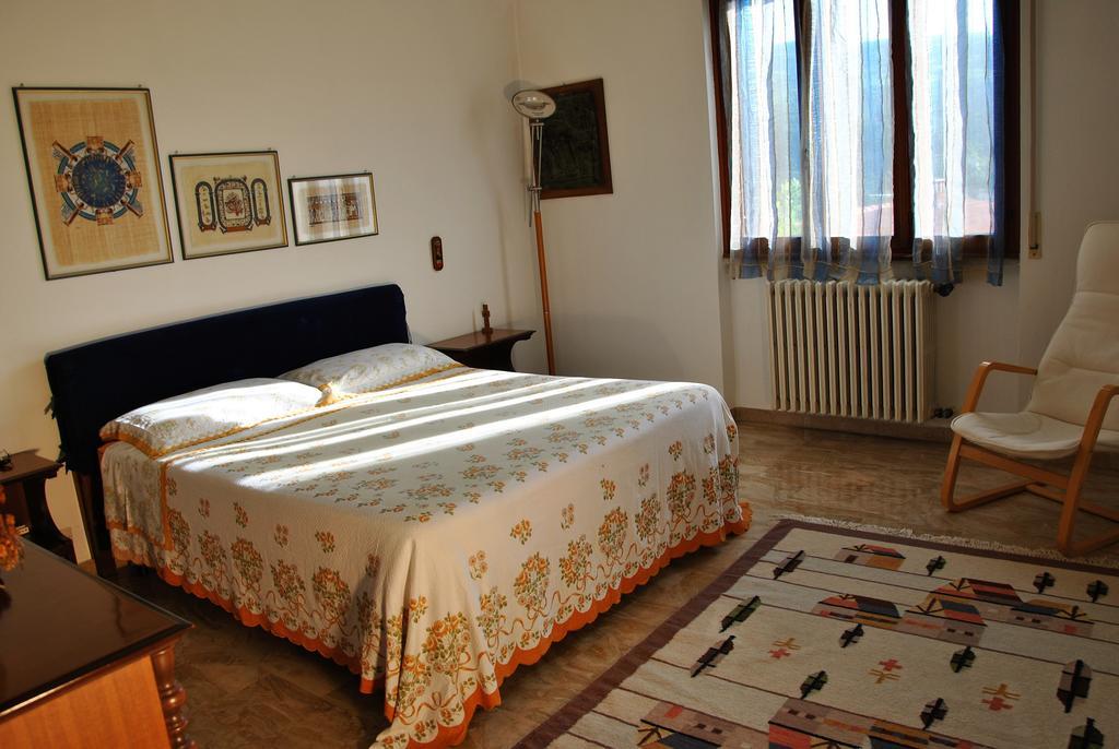 Bed & Breakfast Gemma Grezzana Værelse billede